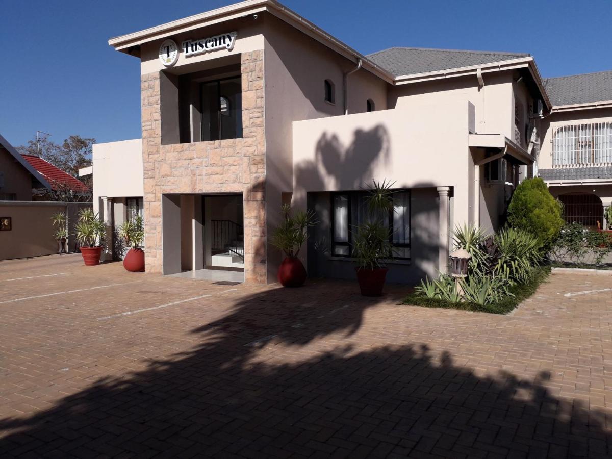 Tuscany Vryburg Eksteriør bilde