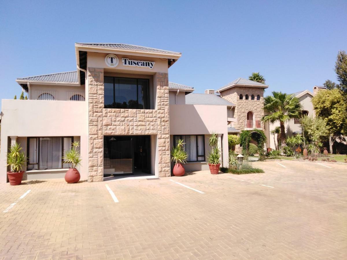 Tuscany Vryburg Eksteriør bilde