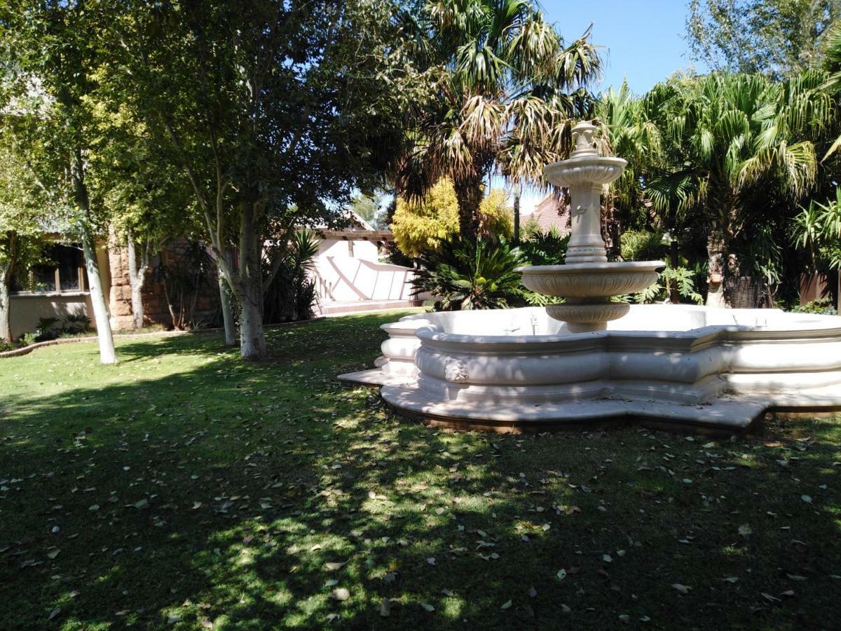 Tuscany Vryburg Eksteriør bilde
