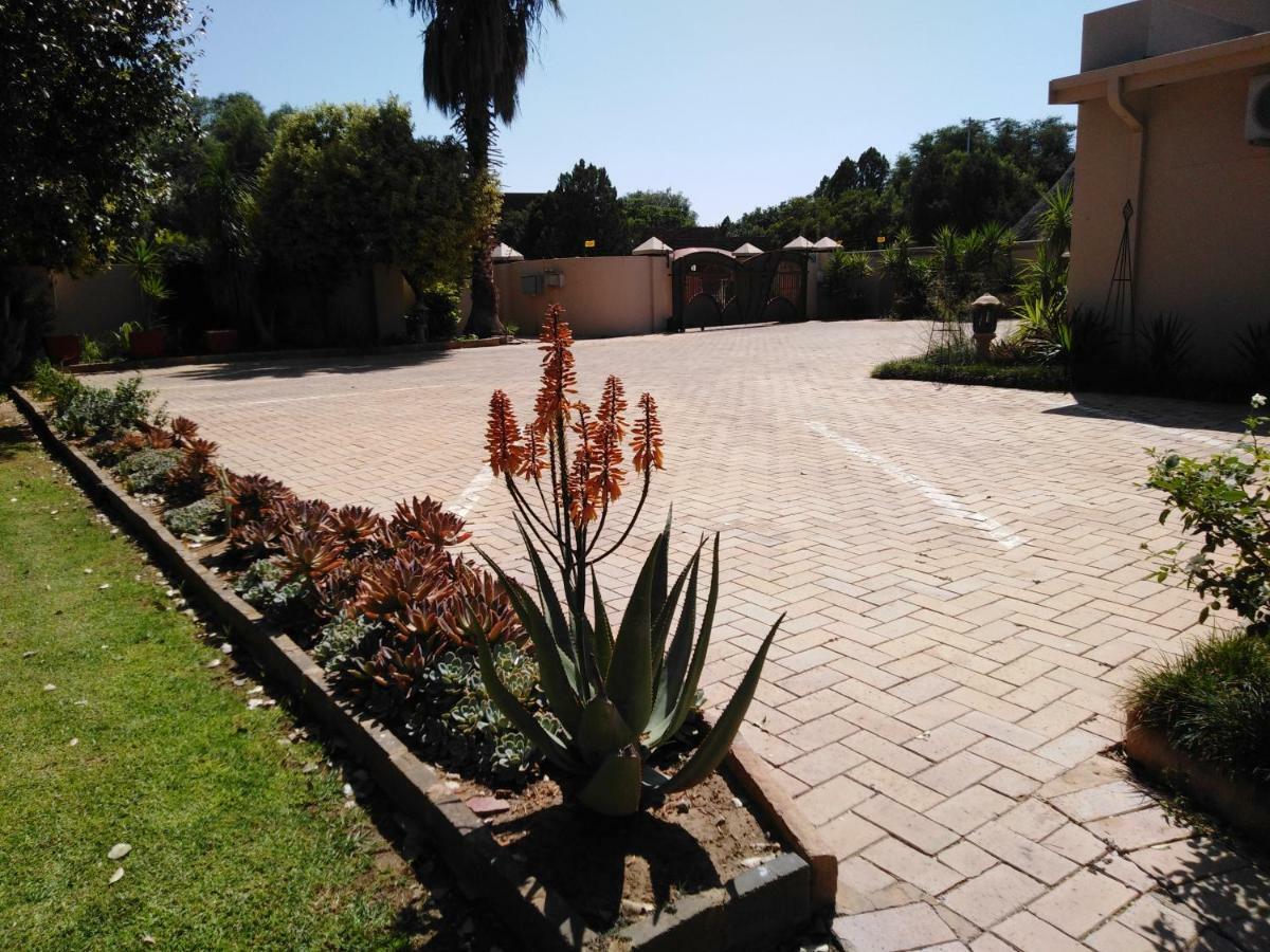 Tuscany Vryburg Eksteriør bilde